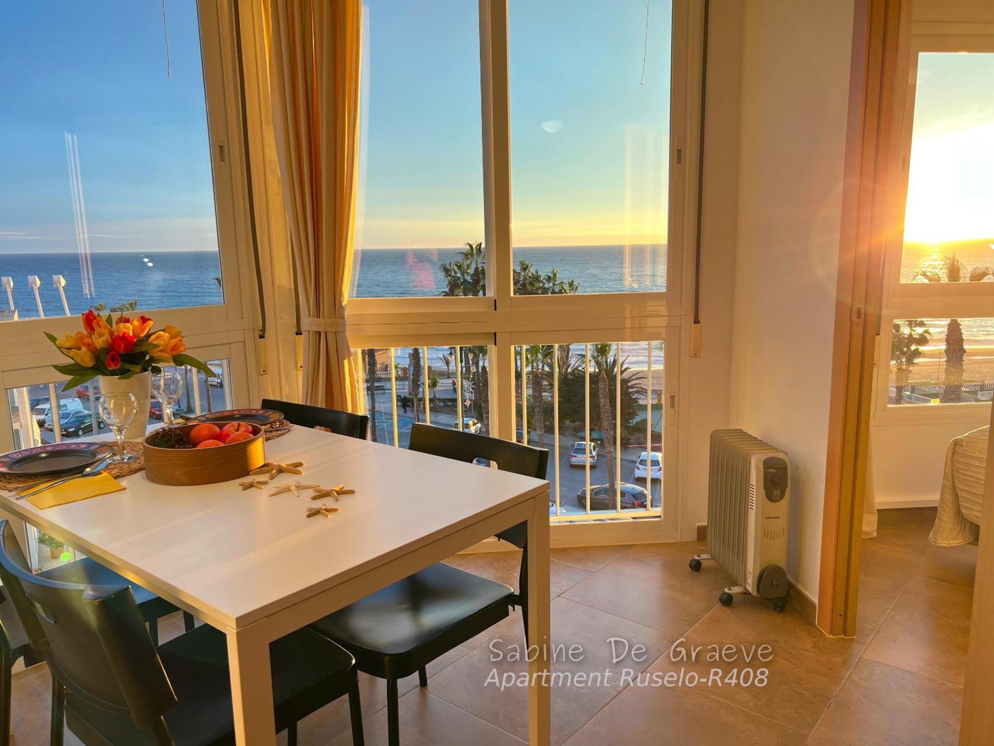 Love Nest By The Sea Wake Up With Ocean Views In Every Room Ruselo R408 Torrox Exterior foto