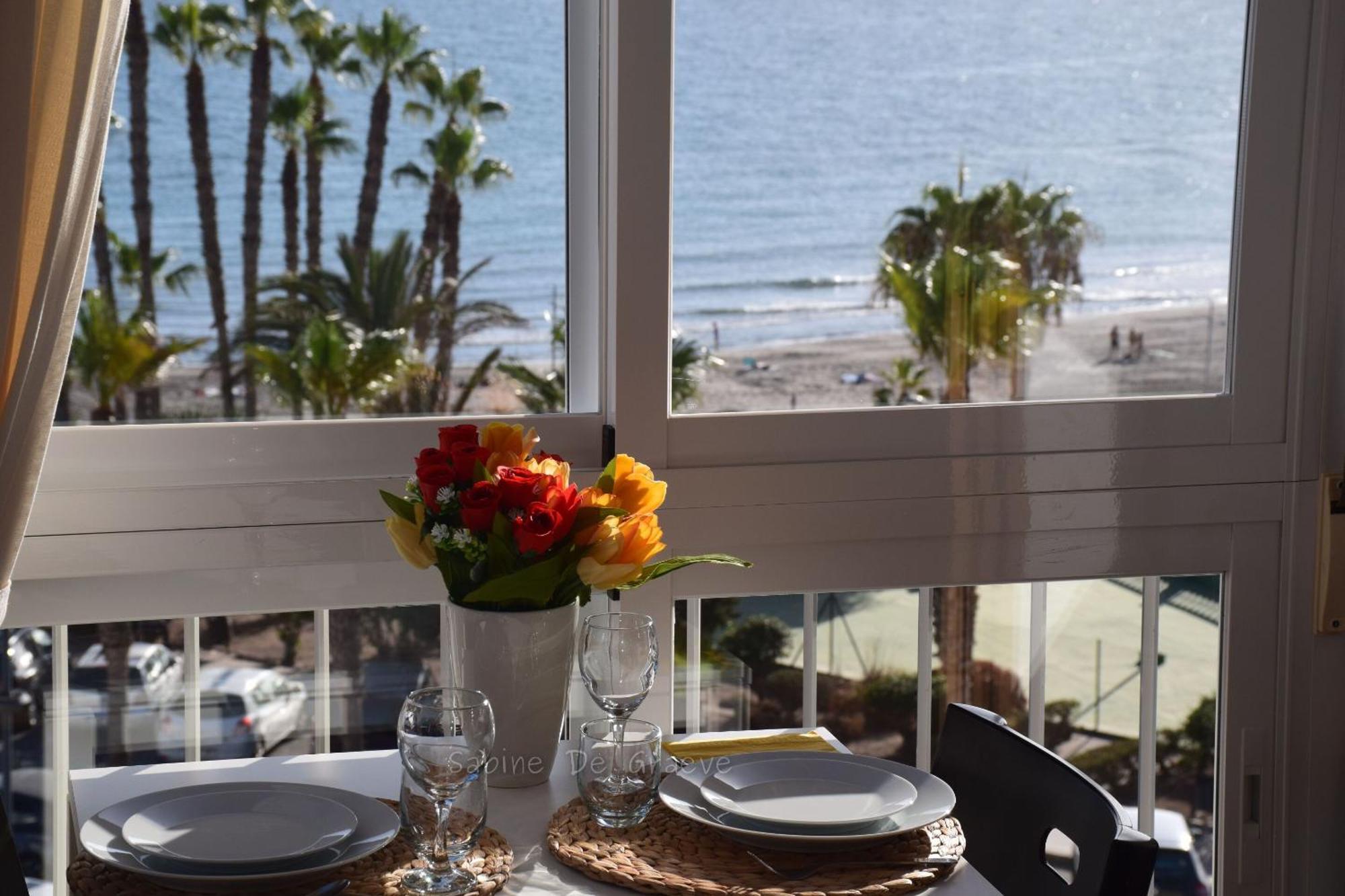 Love Nest By The Sea Wake Up With Ocean Views In Every Room Ruselo R408 Torrox Exterior foto